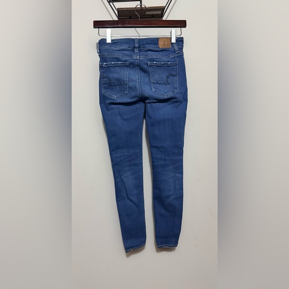 AMERICAN EAGLE OUTFITTERS Super Stretch Jegging - Picture 2 of 3